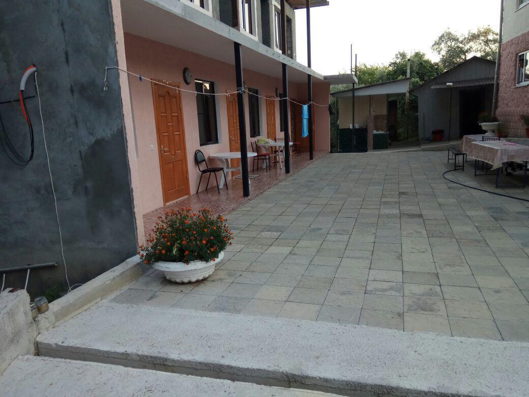 Guesthouse Rihanna New Athos Bagian luar foto